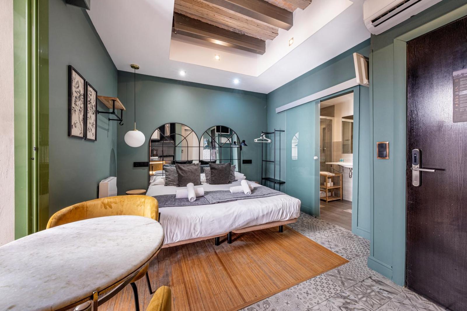 Ainb Born-Dames Apartments Barcellona Esterno foto