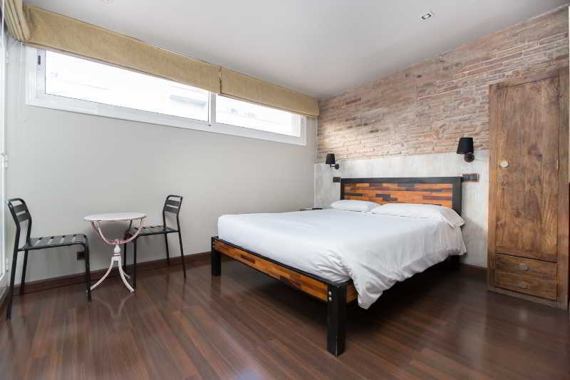 Ainb Born-Dames Apartments Barcellona Esterno foto